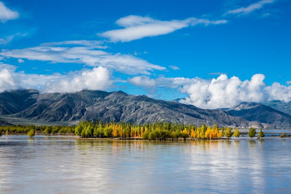 秋染拉萨�? /></a><br><a href=